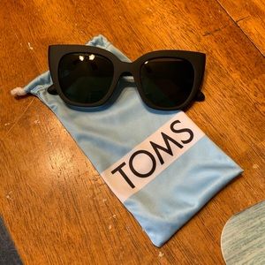 TOMS Traveler Collection Sunglasses